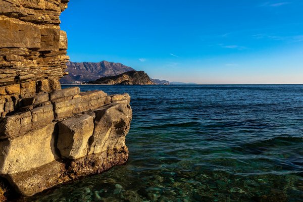 Les changements dans les politiques de sécurité pour les voyageurs internationaux