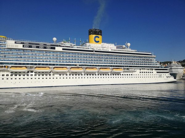 Survivre à un long vol : le guide de voyage ultime